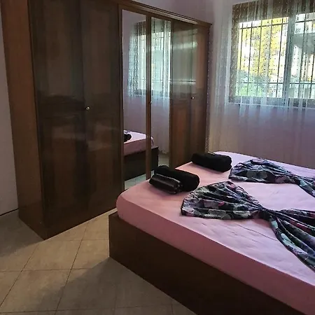 Апартаменты Viva Apartments Mali Robit 2 Голем